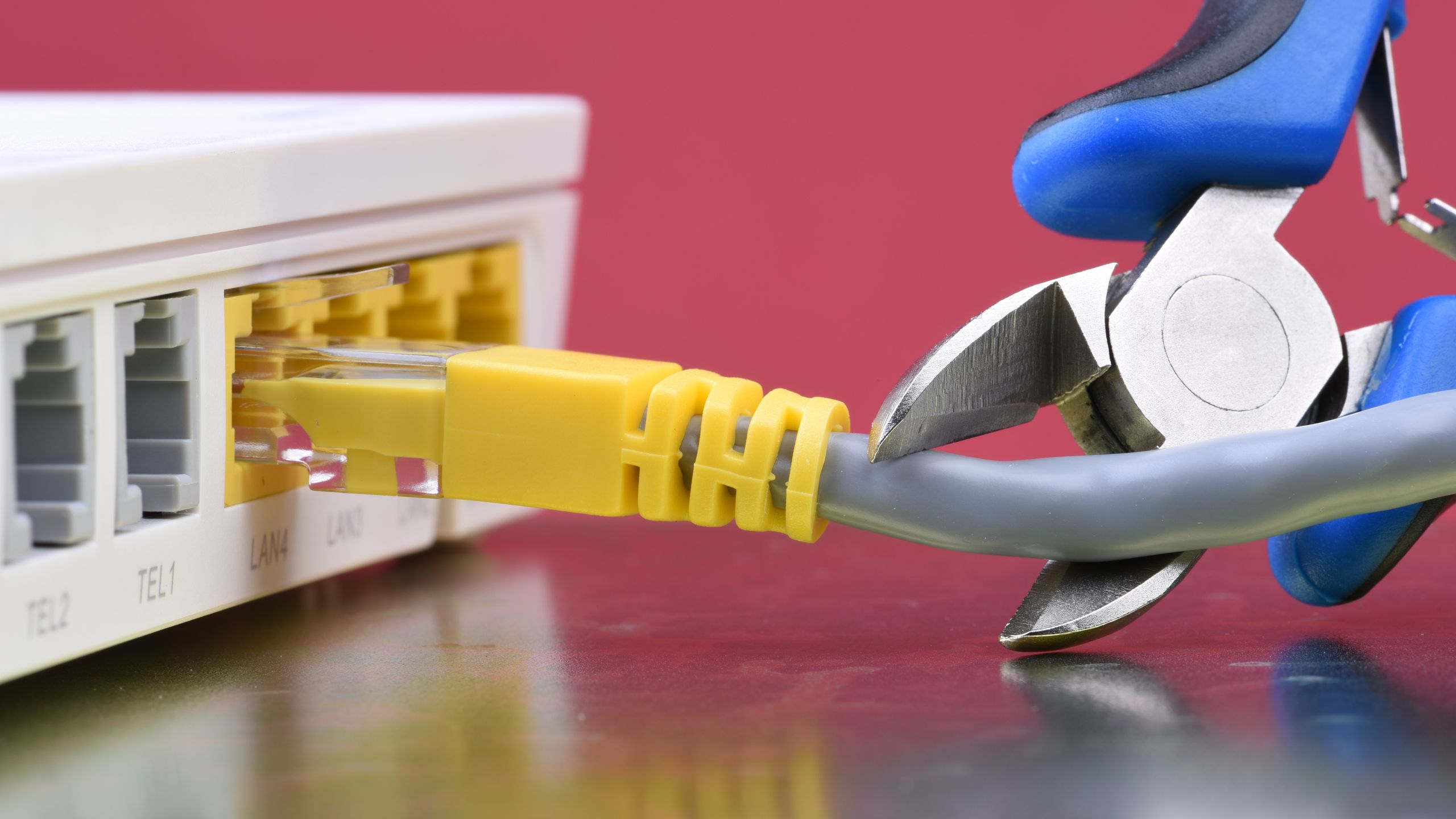 Zbtlink — Zbtlink Halts Firmware Downloads Amid Backdoor Allegations