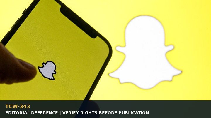 Snapchat — Snapchat Removes Fully AI-Generated Videos From Spotlight Rewards